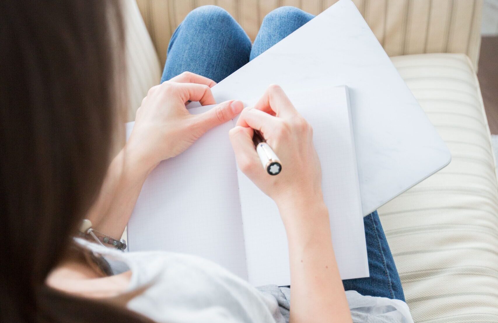 When is the Best Time to start writing a resume? How to Write a Winning Resume